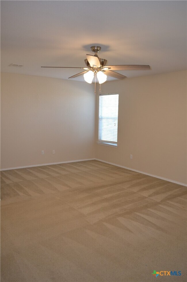 Building Photo - 108 W Gemini Ln