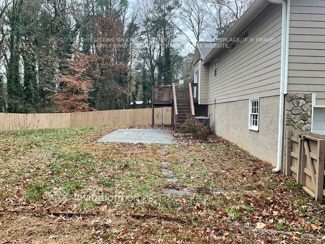 Building Photo - 2777 Kellogg Creek Rd