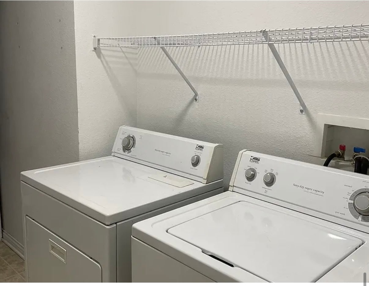 Laundry with washer and dryer - 1195 Count Turf Ct