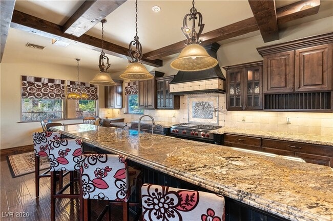 Building Photo - 15 Vía Lido