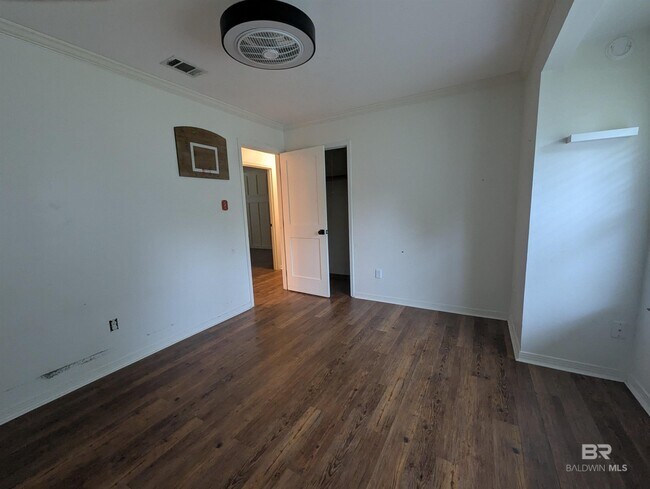 Building Photo - 507 Patlynn Dr