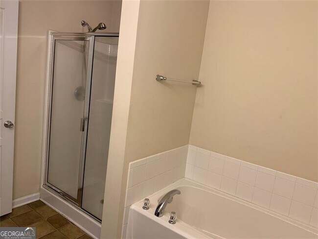 Building Photo - 3609 Silver Brooke Ln