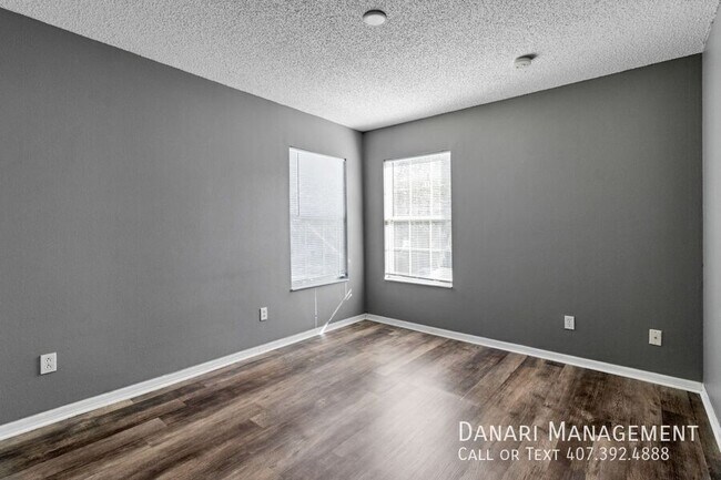 Building Photo - 5604 Florence Harbor Dr
