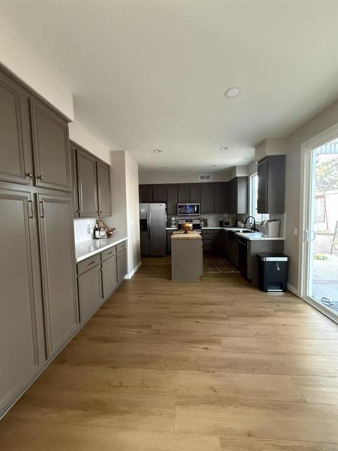 Building Photo - 160 Belflora Way