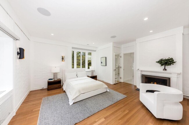 Building Photo - 85 Fagan Dr