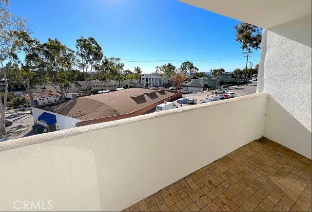 Building Photo - 100 Cliff Dr