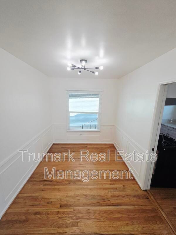 Building Photo - 649 W Glenoaks Blvd