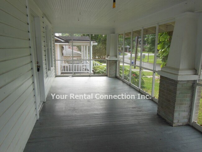 Building Photo - Lake Hollingsworth Area - 408 East Palm Drive