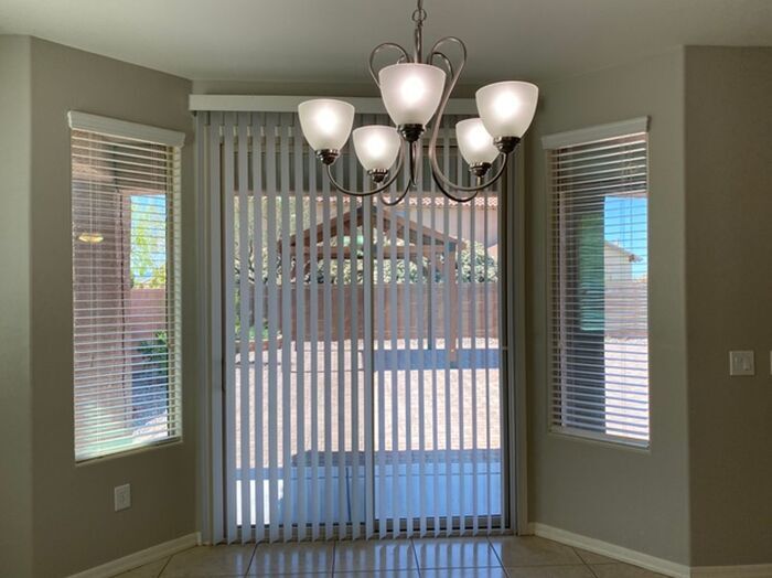 Building Photo - 3411 W Tail Feather Dr