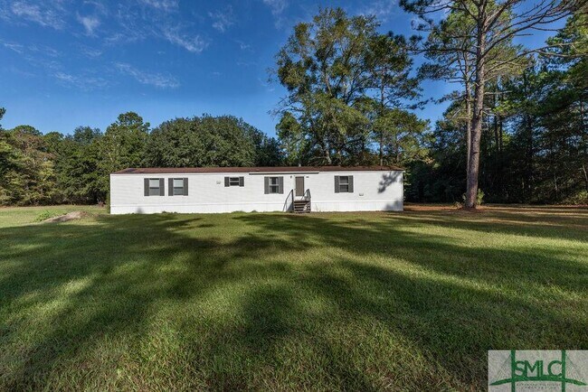 Building Photo - 296 Moore Rd