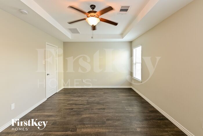 Building Photo - 18711 Remington Springs Dr