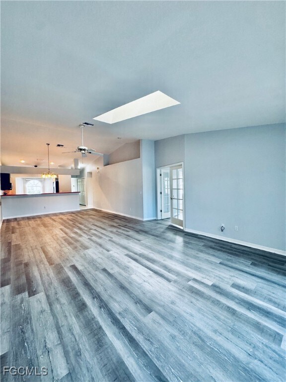 Building Photo - 1320 SE 6th Ave