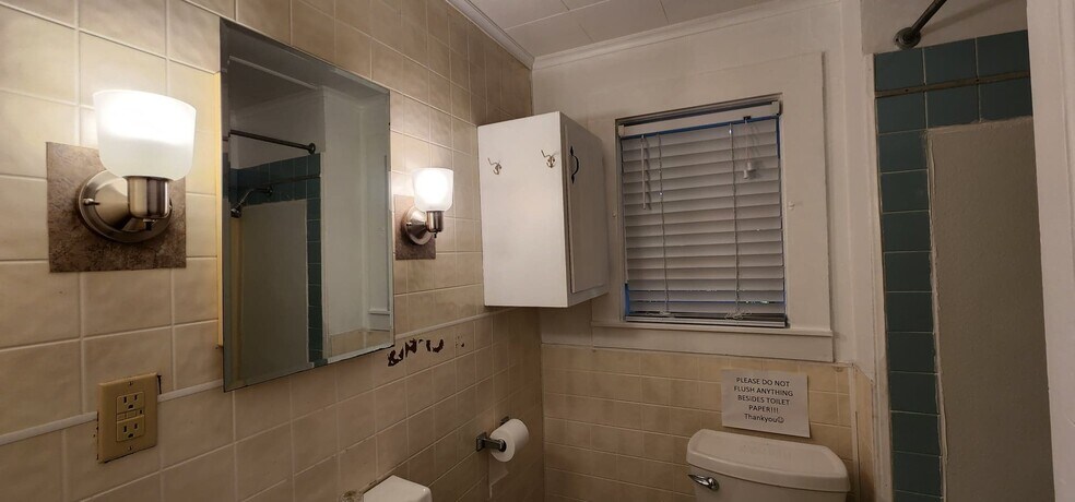 Building Photo - 17 Frank St