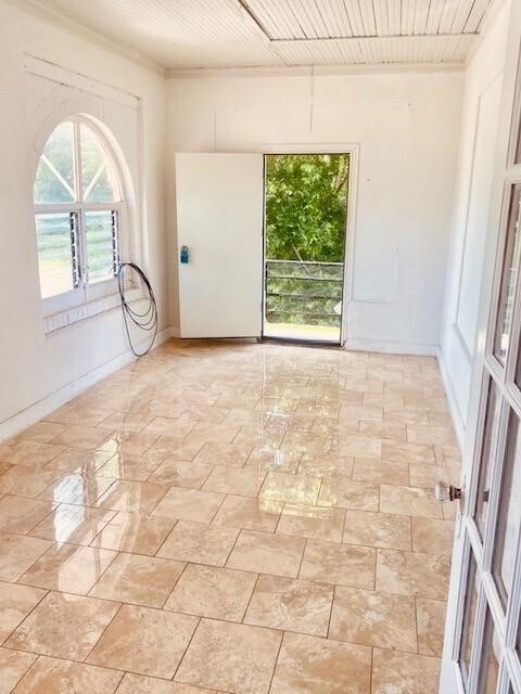 Building Photo - 1602 Henninger St