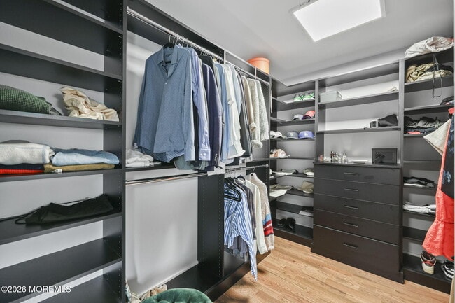 Building Photo - 28 Rector Pl