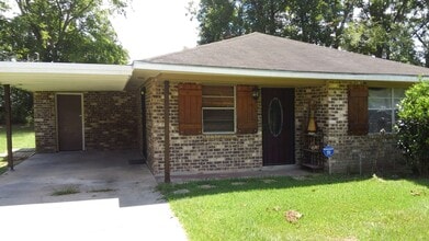 Building Photo - 237 W Martin Luther King Jr Dr