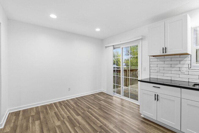 Building Photo - Everything upgraded on this 4 bedroom — top-notch finishes throughout!