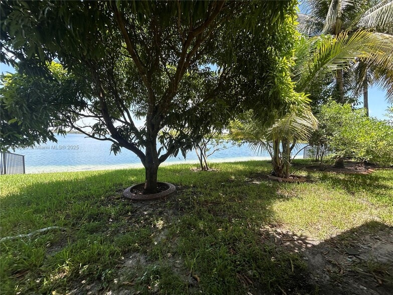 Building Photo - 17409 SW 54th St