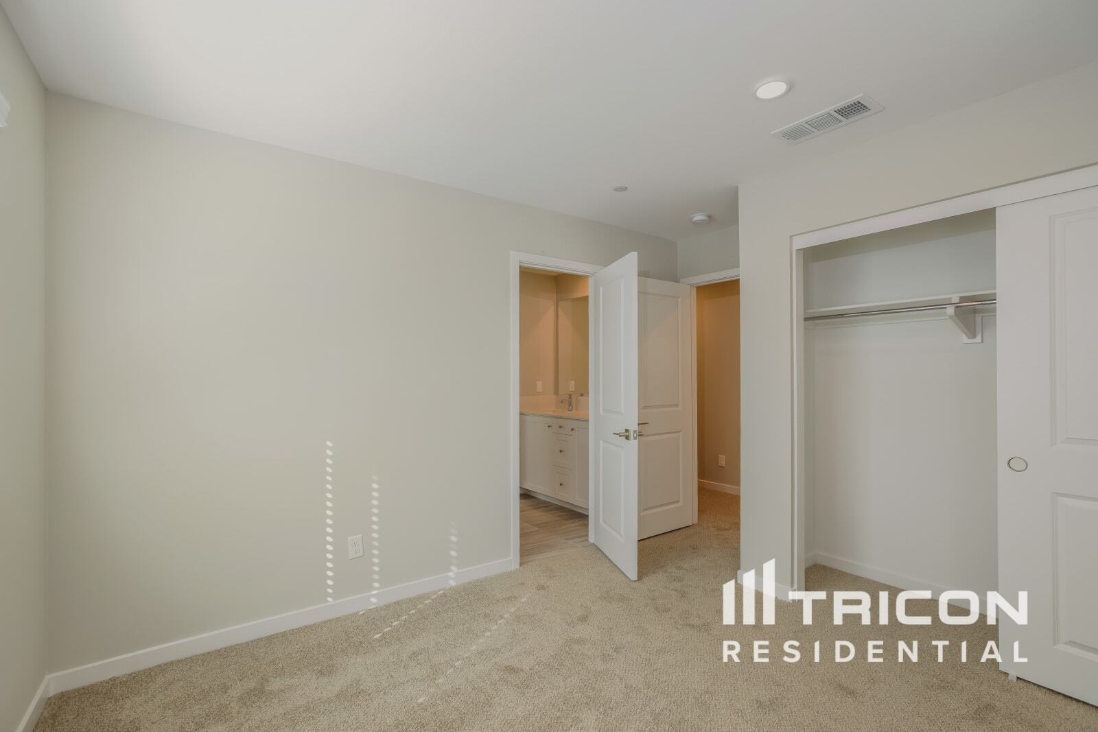 Building Photo - 31705 Luther Dr