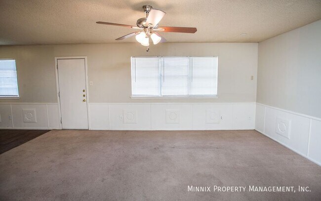 Building Photo - 4804 53rd St