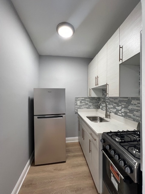 Building Photo - 4427 N Seeley Ave