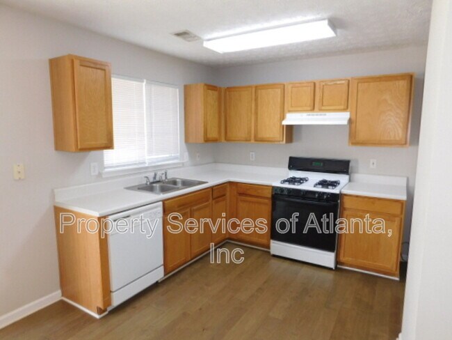 Building Photo - 153 Windcroft Ln NW