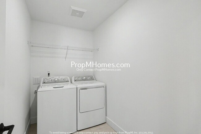 Building Photo - 14560 NW Lazarus Ln