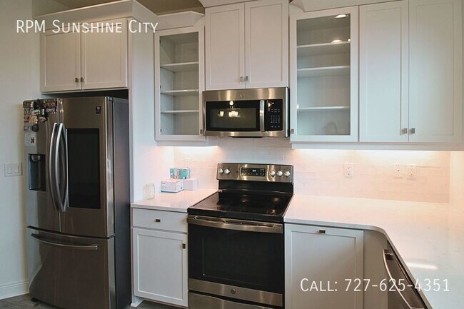 Building Photo - 1615 Eagle Creek Dr