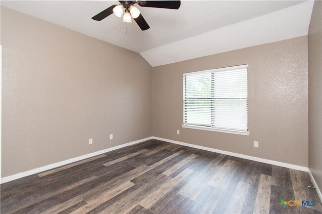 Building Photo - 3007 Dannen Ct