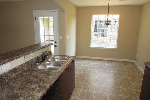 Building Photo - MOVE IN SPECIAL! Cordova 4 Bedroom 2,5 Bat...