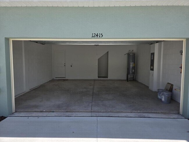 Building Photo - 12415 Shipwatch St