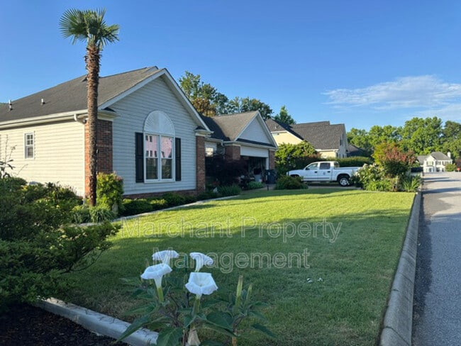 Building Photo - 8 Capstone Ct