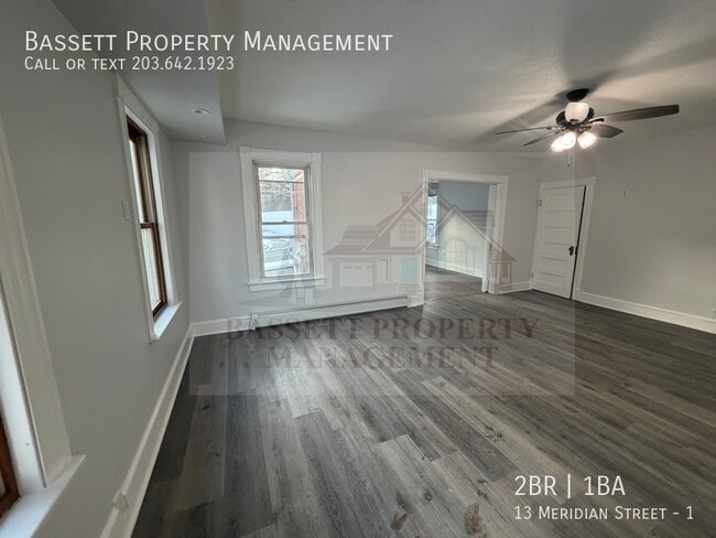 Building Photo - 13 Meridian St