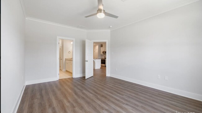 Building Photo - 5706 Montegudo Blvd