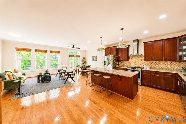 Building Photo - 5421 Hickory Ann Dr