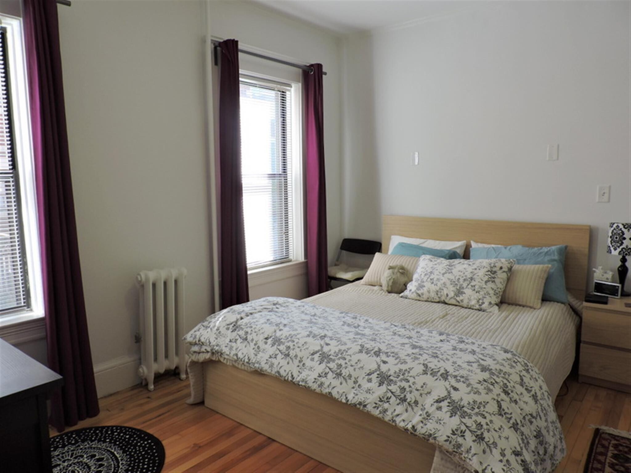 Building Photo - 84 Prescott St