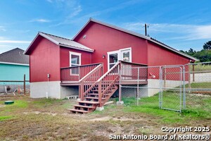 Building Photo - 2720 Golf Dr