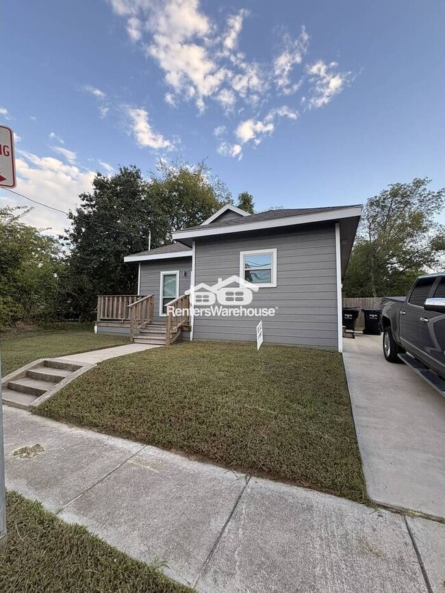Building Photo - New 3 bed 2 bath Home in the Heart of Gree...