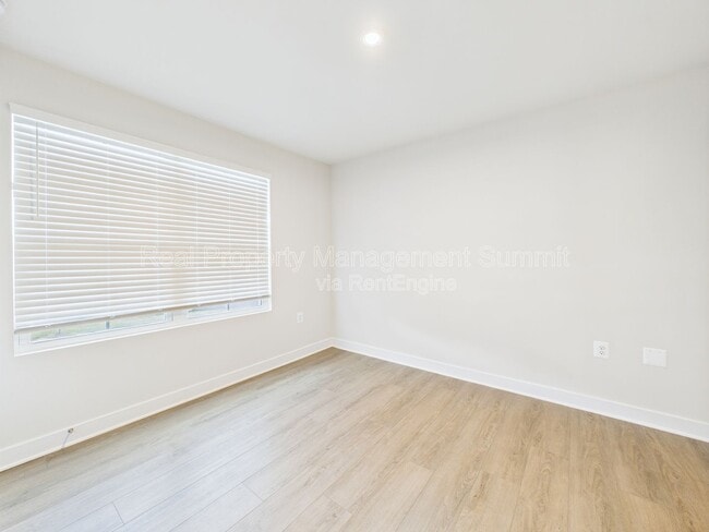 Building Photo - 4711 Hardwell St