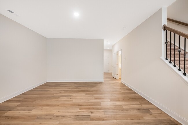 Building Photo - 3 Bedroom Townhome with Garage Angier