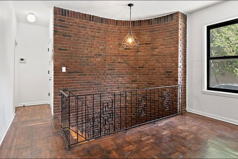 Building Photo - 1075 Grant Ave