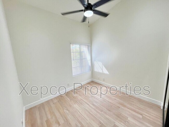 Building Photo - 68450 Pasada Rd