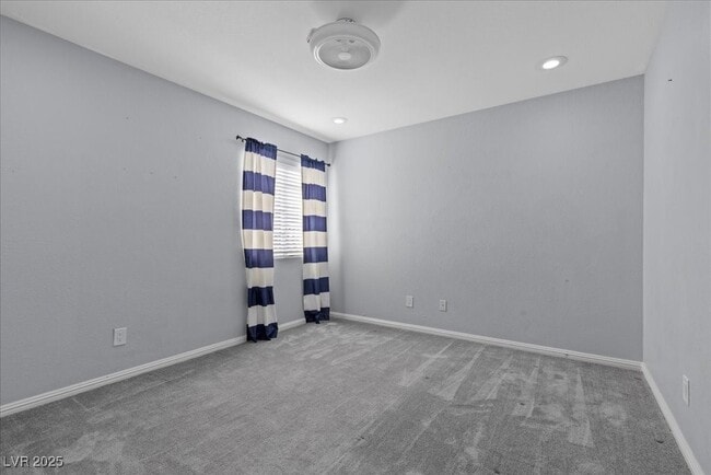 Building Photo - 9300 Valencia Canyon Dr