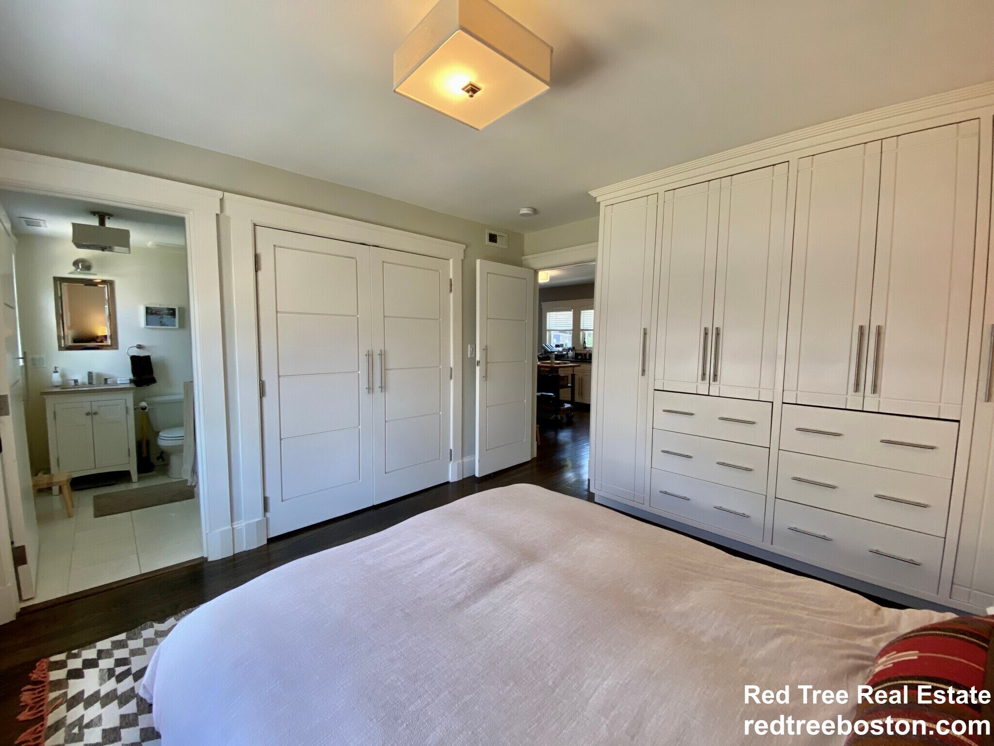 Building Photo - 55 Eliot Cres