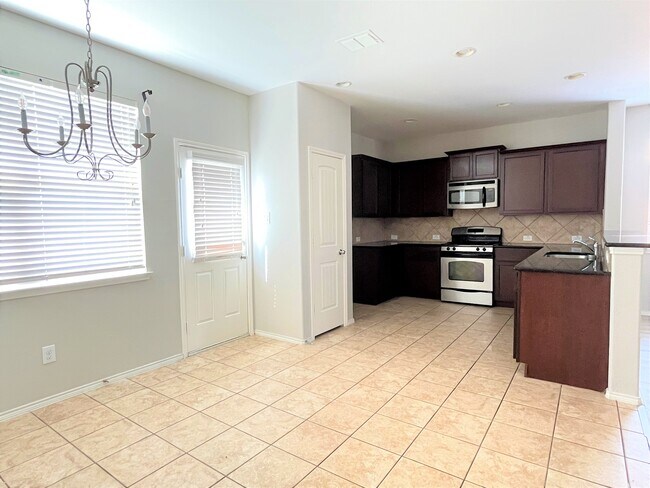 Building Photo - 2861 Houston Wood Dr