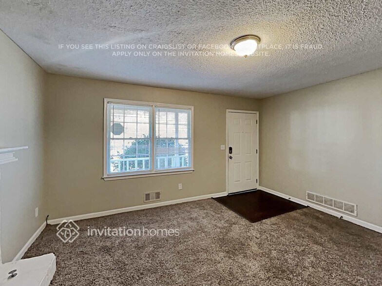 Building Photo - 360 Davis Mill Dr