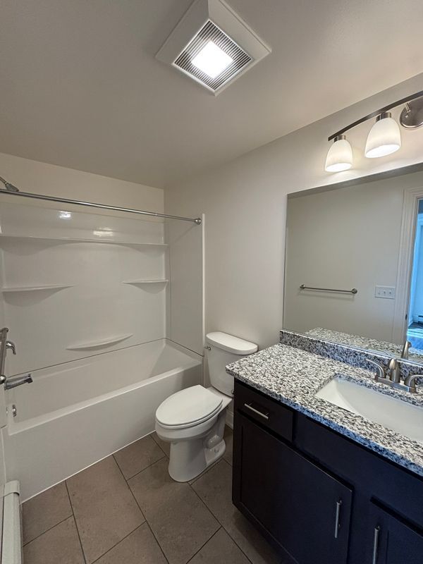 Building Photo - 1335 Millersport Hwy