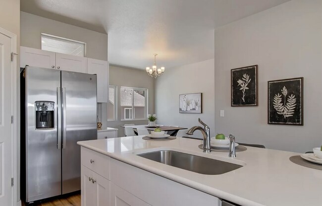 Building Photo - 7468 Johnsontown Hts