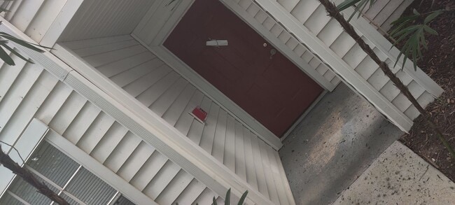 Building Photo - Lexington Place 2 bedroom Condo