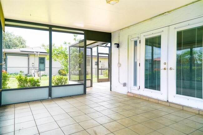 Building Photo - 3139 Iverson St